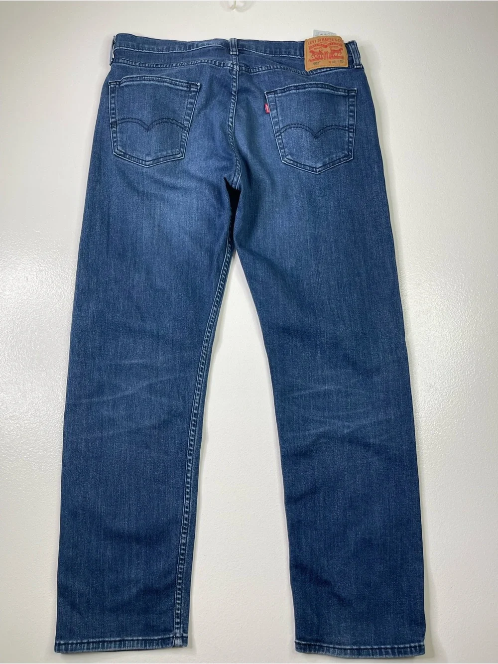 Levi's 502 Regular Taper Fit Medium Wash Denim Jeans 36x32